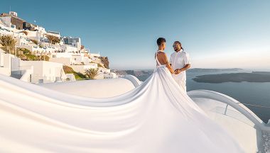 Proposal photoshoot in Santorini, Greece