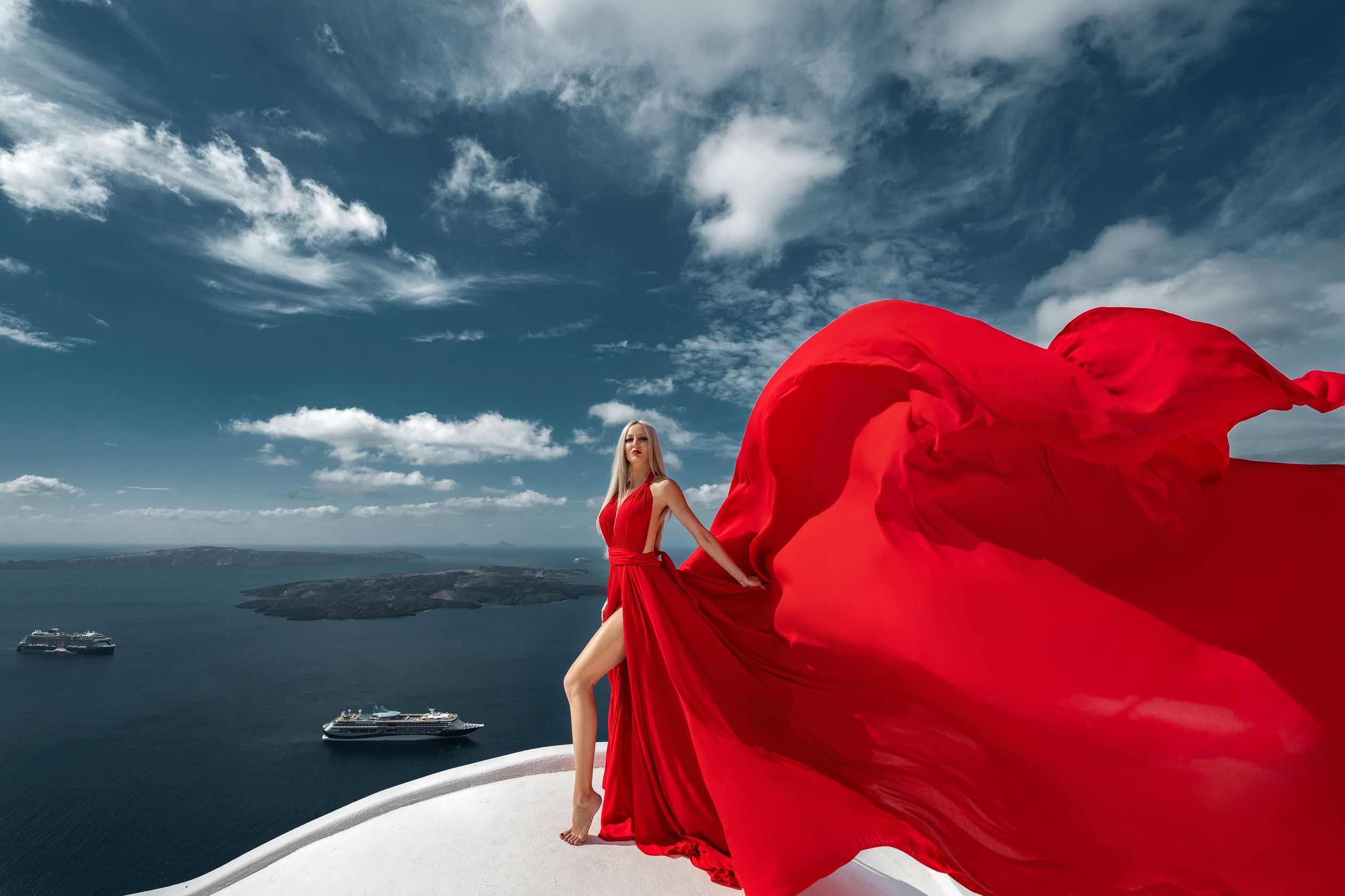 Santorini flying dress photoshoot in Imerovigli, Greece
