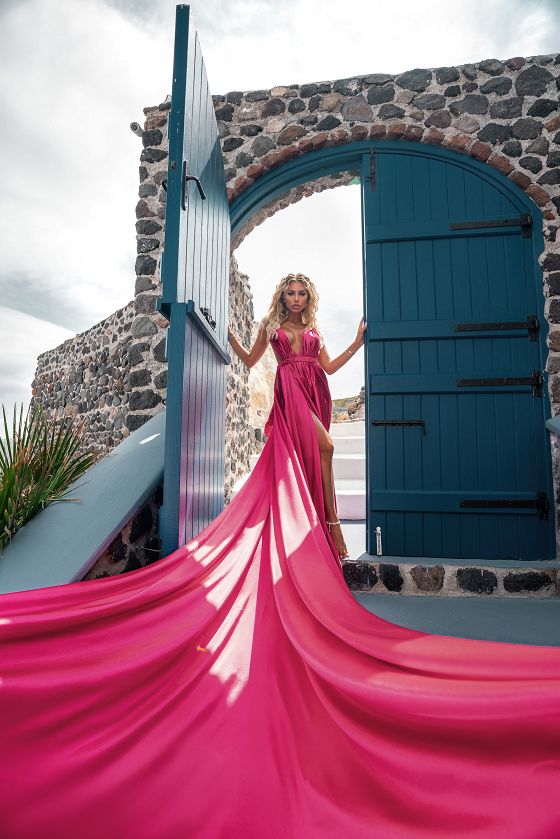 Khloe Santorini dress photoshoot
