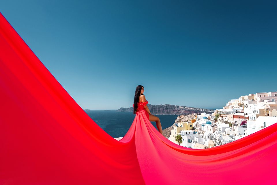 Flying Santorini dress photo in Oia