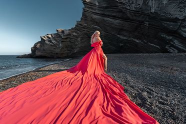 Santorini flying dress photoshoot at Columbus beach